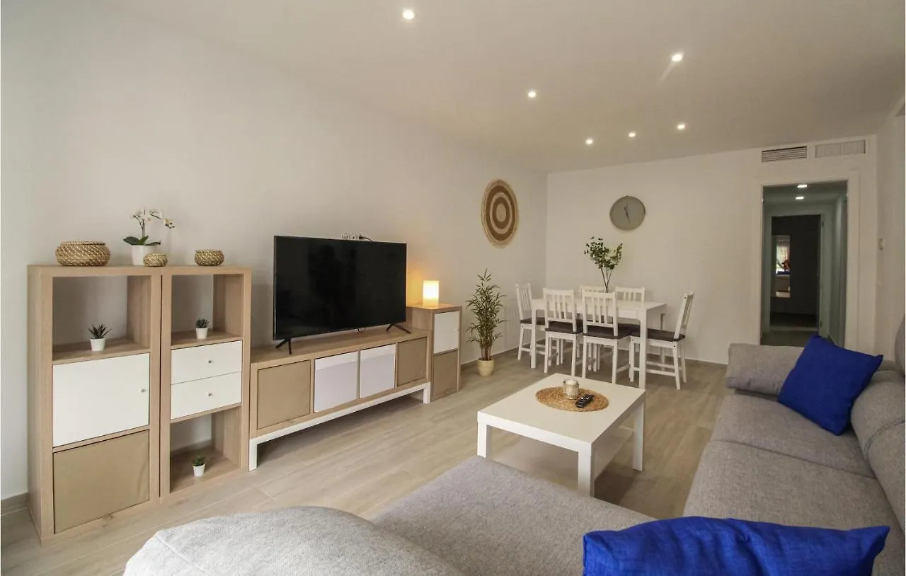 3 Bedroom Nice Apartment In Benajarafe